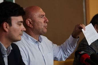 Carević i Jovanović dobili poziv za saslušanje: "Ovo je siguran put u propast" Carević i Jovanović dobili poziv za saslušanje: "Ovo je siguran put u propast"