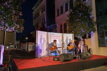 Koncert na Barutani, nastupa duo Nikčević i Bulatović Koncert na Barutani, nastupa duo Nikčević i Bulatović