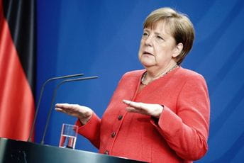 Merkelova tajno obišla Navaljnog u bolnici Merkelova tajno obišla Navaljnog u bolnici