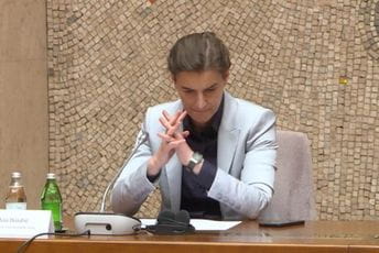 Brnabić: Preminulo 13 ljudi, 383 novih slučajeva u Srbiji