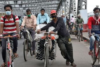 Vrhovni sud Indije odlučio: Država da isplati odštetu porodicama kovid žrtava Ilustracija