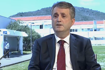 Nuhodžić: Da postoji i najmanji razlog da podnesem ostavku, odavno bih to učinio Nuhodžić: Da postoji i najmanji razlog da podnesem ostavku, odavno bih to učinio