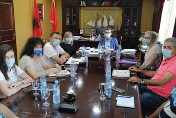 Nrekić održao multisektorski sastanak povodom trenutne epidemiološke situacije Nrekić održao multisektorski sastanak povodom trenutne epidemiološke situacije