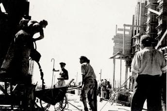 Mojkovčani hoće da obnove omladinske radne akcije: Lijepo stoji brigadirska bluza Mojkovčani hoće da obnove omladinske radne akcije: Lijepo stoji brigadirska bluza