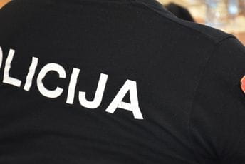 Pljevlja: Krivična protiv sedam osoba, okupili se u tuđoj kući Pljevlja: Krivična protiv sedam osoba, okupili se u tuđoj kući