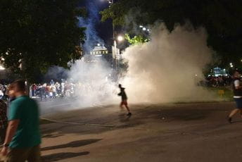 Rebić: Povrijeđeno 118 policajaca, procesuirane 153 osobe Rebić: Povrijeđeno 118 policajaca, procesuirane 153 osobe