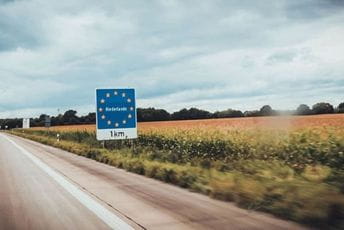 Nizozemska zatvara granice za građane Crne Gore i Srbije