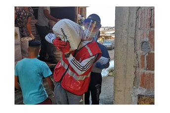 Help i Vlada Njemačke isporučuju novih 325 paketa hrane za Rožaje, Berane, Nikšić i Podgoricu Help i Vlada Njemačke isporučuju novih 325 paketa hrane za Rožaje, Berane, Nikšić i Podgoricu