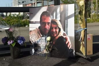 Vozač autobusa opomenuo mladiće da stave maske, oni ga pretukli na smrt Vozač autobusa opomenuo mladiće da stave maske, oni ga pretukli na smrt