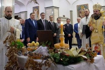 Kako na silu usaditi "srpski svet" u Crnoj Gori Kako na silu usaditi "srpski svet" u Crnoj Gori