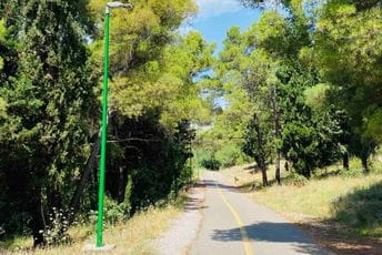 Komunalne usluge sprovode aktivnosti na rekonstrukciji i održavanju javne rasvjete na Gorici Komunalne usluge sprovode aktivnosti na rekonstrukciji i održavanju javne rasvjete na Gorici