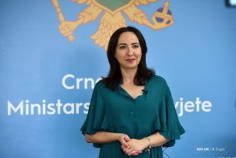 Sjutra konkursi za studentske kredite, stipendije i smještaj u domovima Sjutra konkursi za studentske kredite, stipendije i smještaj u domovima