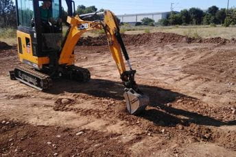 Počeli radovi na izgradnji dječijeg igrališta na Bulevaru Stanka Radonjića Počeli radovi na izgradnji dječijeg igrališta na Bulevaru Stanka Radonjića