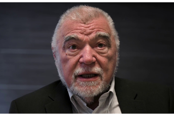 Mesić: Neki u Beogradu žele Crnu Goru preko SPC uvesti u "srpski svet" Mesić: Neki u Beogradu žele Crnu Goru preko SPC uvesti u "srpski svet"