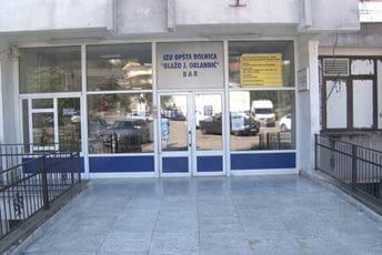 U Baru šest pacijenata u teškom stanju, jedan životno ugrožen U Baru šest pacijenata u teškom stanju, jedan životno ugrožen