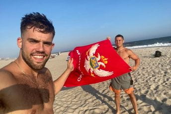 Udaljeni, a bliski Udaljeni, a bliski