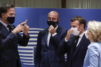 Makron o dogovoru na Samitu EU: Najvažniji trenutak od stvaranja eura Makron o dogovoru na Samitu EU: Najvažniji trenutak od stvaranja eura