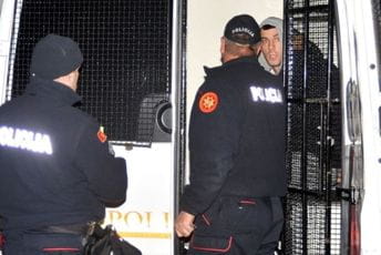 Potvrđena optužnica protiv Šakovića zbog organizovanja nabavke oružja Potvrđena optužnica protiv Šakovića zbog organizovanja nabavke oružja