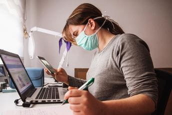 Radite od kuće i osjećate da ste pregoreli od posla? Evo koji su simptomi i šta morate da uradite Radite od kuće i osjećate da ste pregoreli od posla? Evo koji su simptomi i šta morate da uradite