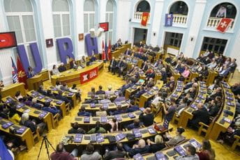 Organi URE podržali mandatara: Idealnog rješenja nema, ali ovo je prvi korak ka demokratizaciji Organi URE podržali mandatara: Idealnog rješenja nema, ali ovo je prvi korak ka demokratizaciji