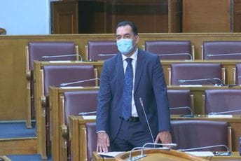 Pažin: SPC samo u Crnoj Gori ne želi da se registruje Pažin: SPC samo u Crnoj Gori ne želi da se registruje