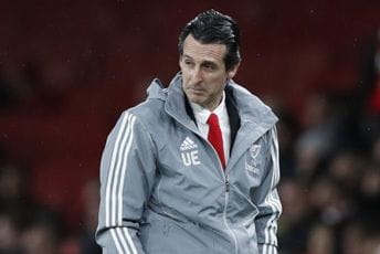 Emeri preuzeo "žutu podmornicu" Emeri preuzeo "žutu podmornicu"