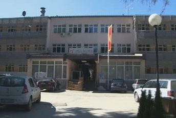 NIKŠIĆ I BERANE: Sa teškom kliničkom slikom 9 pacijenata NIKŠIĆ I BERANE: Sa teškom kliničkom slikom 9 pacijenata