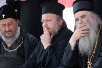 Amfilohije uklonio Atanasija iz Episkopskoga savjeta? Amfilohije uklonio Atanasija iz Episkopskoga savjeta?