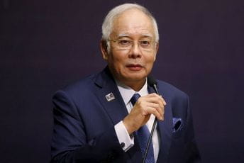 Bivši malezijski premijer proglašen krivim za korupciju Bivši malezijski premijer proglašen krivim za korupciju