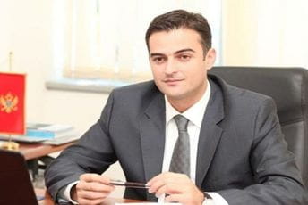 Novi zakon olakšava legalizaciju Novi zakon olakšava legalizaciju