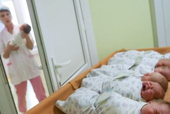 Rođeno 15 beba Rođeno 15 beba