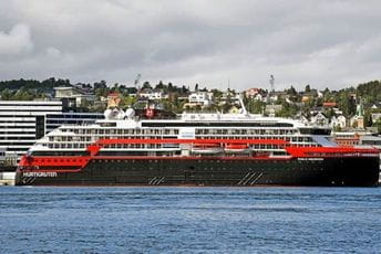 Na kruzeru u Norveškoj najmanje 40 zaraženih koronavirusom Na kruzeru u Norveškoj najmanje 40 zaraženih koronavirusom