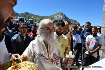 Odbor podgoričke Skupštine podržao odluku o spomen-ploči s likom Amfilohija