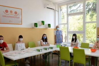 Učenici Mašinske škole osvojili prvo i drugo mjesto na konkursu „Ljepota kristala 2020“ Učenici Mašinske škole osvojili prvo i drugo mjesto na konkursu „Ljepota kristala 2020“