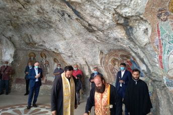 U manastiru Ostrog održan pomen žrtvama "Oluje" U manastiru Ostrog održan pomen žrtvama "Oluje"