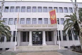 CBCG: U blokadi više od 18.000 preduzeća CBCG: U blokadi više od 18.000 preduzeća