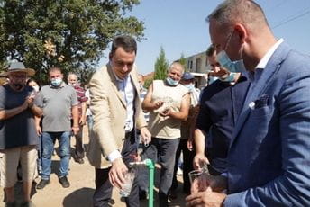 Riješeno pitanje vodosnabdijevanja za preko 500 domaćinstava na Kakarickoj gori Riješeno pitanje vodosnabdijevanja za preko 500 domaćinstava na Kakarickoj gori