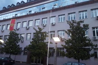 Radović udario Vujovića metalnom šipkom najmanje 30 puta Radović udario Vujovića metalnom šipkom najmanje 30 puta