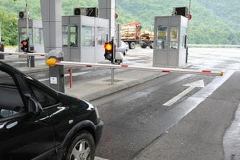 Krio novac u filteru za vazduh: Zaplijenjeno 38 hiljada eura na GP Dobrakovo Krio novac u filteru za vazduh: Zaplijenjeno 38 hiljada eura na GP Dobrakovo