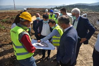 Ozelenjavanje deponije: Na 60 hektara preko 45 hiljada sadnica Ozelenjavanje deponije: Na 60 hektara preko 45 hiljada sadnica