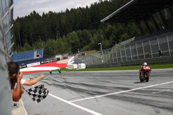 Dovi ostao vladar "Red Bul ringa" poslije horora! Dovi ostao vladar "Red Bul ringa" poslije horora!