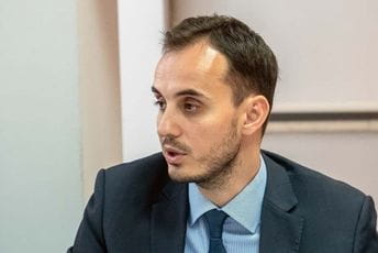 Konatar: Anđušić neka kivnost usmjeri na Stijepovića, Gvozdenovića, Maraš... Konatar: Anđušić neka kivnost usmjeri na Stijepovića, Gvozdenovića, Maraš...