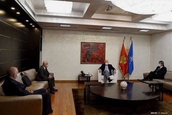 Marković: Za bolnice u Beranama, Nikšiću i Baru 1,2 miliona za nabavku opreme Marković: Za bolnice u Beranama, Nikšiću i Baru 1,2 miliona za nabavku opreme