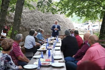 Đukanović: Nova budućnost Kolašina već je započela (VIDEO) Đukanović: Nova budućnost Kolašina već je započela (VIDEO)