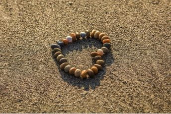 “Plaža ljubavi” nastala bombardovanjem “Plaža ljubavi” nastala bombardovanjem