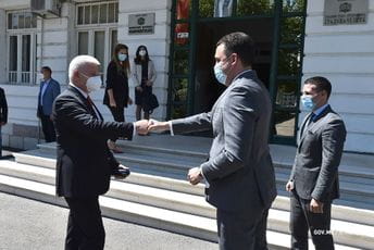 Marković: Ubrzani razvoj Podgorice predstavlja važnu pretpostavku za sveukupni razvoj Crne Gore (VIDEO) Marković: Ubrzani razvoj Podgorice predstavlja važnu pretpostavku za sveukupni razvoj Crne Gore (VIDEO)