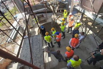 (VIDEO) Prije nepunih 10 mjeseci započeta je izgradnja Kuće maslina u Baru (VIDEO) Prije nepunih 10 mjeseci započeta je izgradnja Kuće maslina u Baru