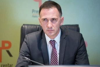 Čirgić: Pred Ljekarsku komisiju ne mora se ići lično, doznake se naručuju putem portala Čirgić: Pred Ljekarsku komisiju ne mora se ići lično, doznake se naručuju putem portala