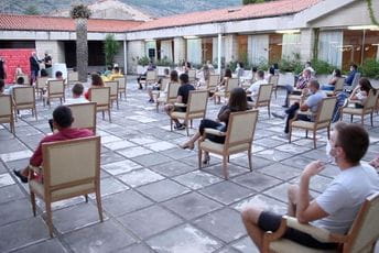 DPS-u pristupilo stotinu mladih u Herceg Novom DPS-u pristupilo stotinu mladih u Herceg Novom