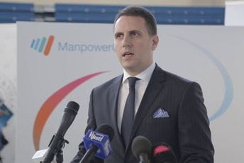 Vešović: Backović demantovao Amfilohija, a Amfilohije Krivokapića Vešović: Backović demantovao Amfilohija, a Amfilohije Krivokapića